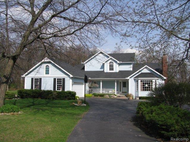 69736 Henry Ross Drive Romeo, MI 48065 - Photo 2 of 25 Henry Ross #3 Front 3