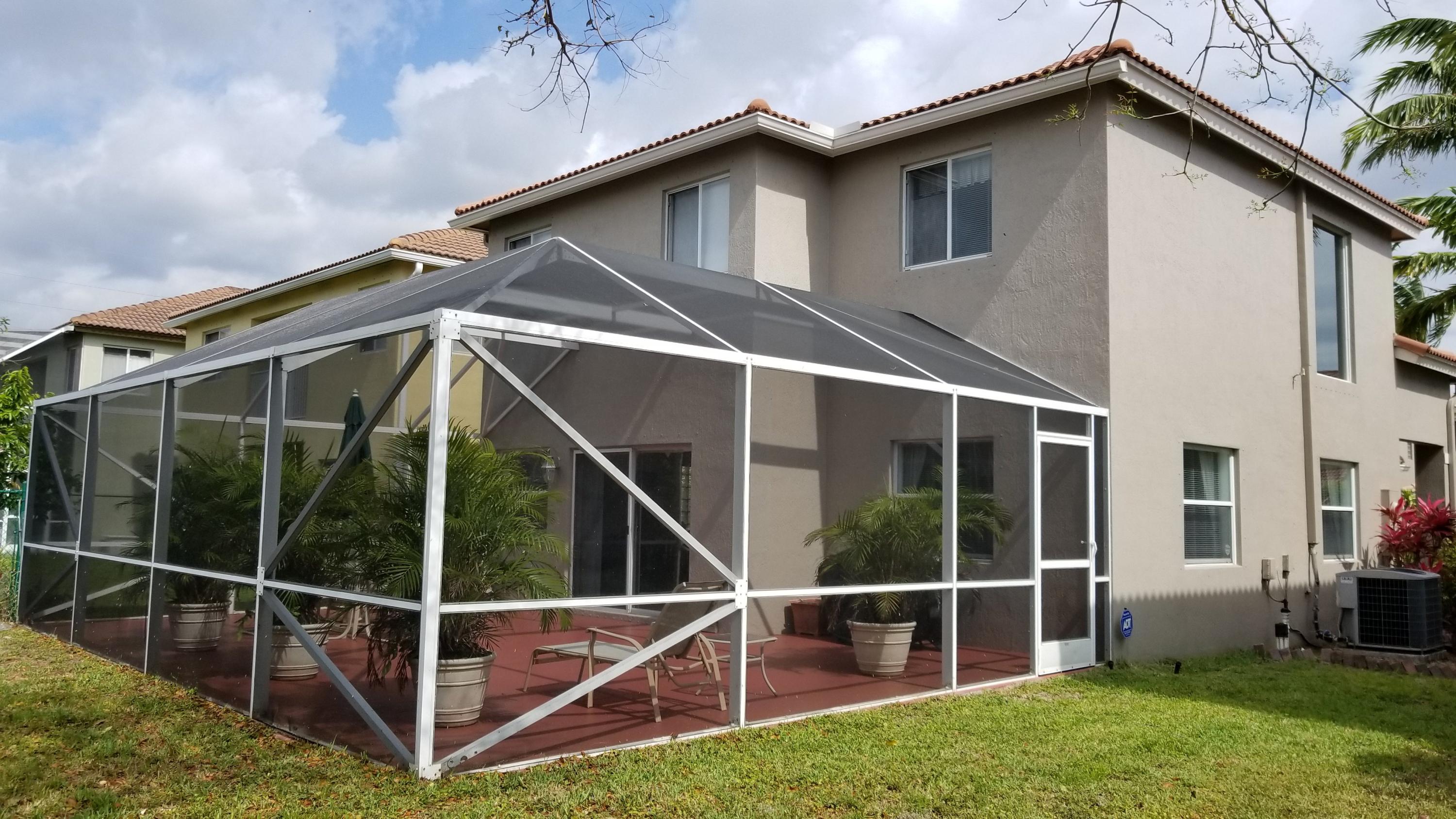 2135 Little Torch Street Riviera Beach, FL 33407 - Photo 2 of 31 02