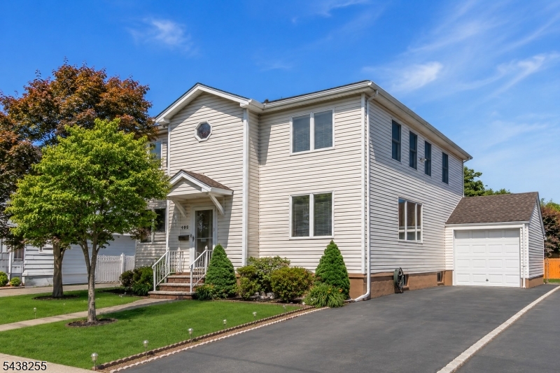 465 Ellen Street Union, NJ 07083 - Photo 2 of 41