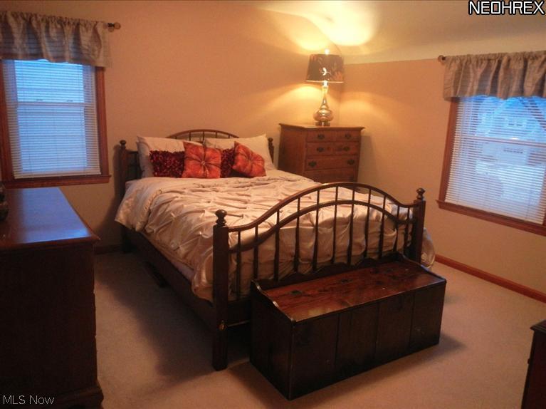 1224 Croyden Road Lyndhurst, OH 44124 - Photo 14 of 18