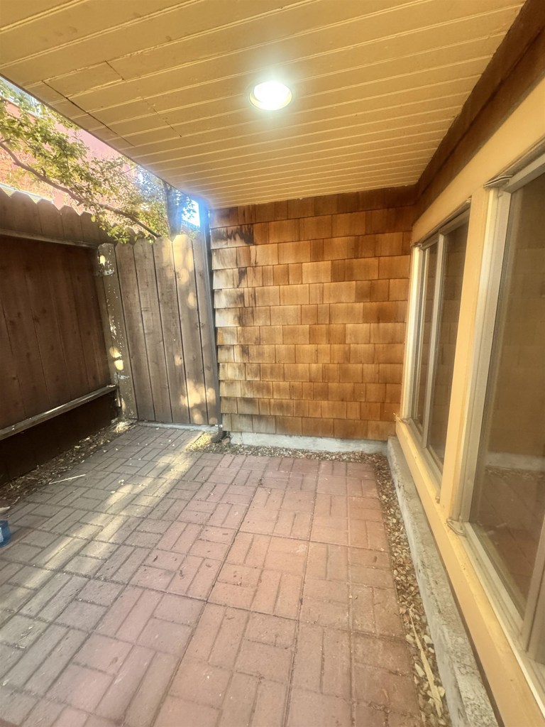 1723 Carleton Street Berkeley, CA 94703 - Photo 31 of 32 a view of empty room with window