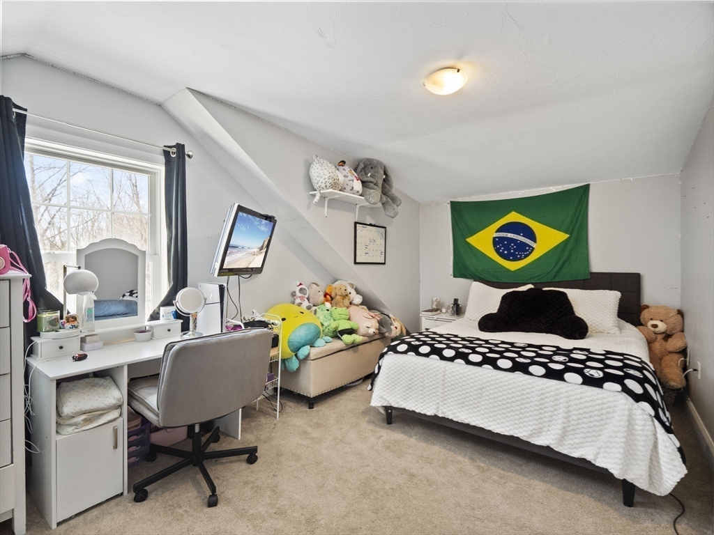 30 Dresser Hill Road Dudley, MA 01571 - Photo 11 of 26 Gallery Image 11