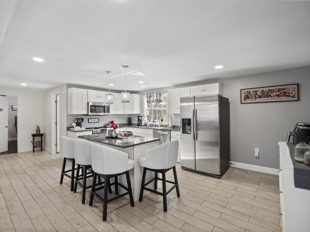 30 Dresser Hill Road Dudley, MA 01571 - Photo 6 of 26 Gallery Image 6