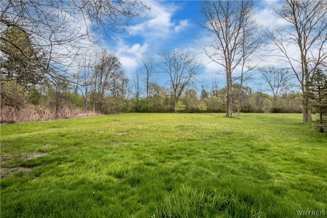 7295 Norman Road Wheatfield, NY 14120 - Photo 9 of 50