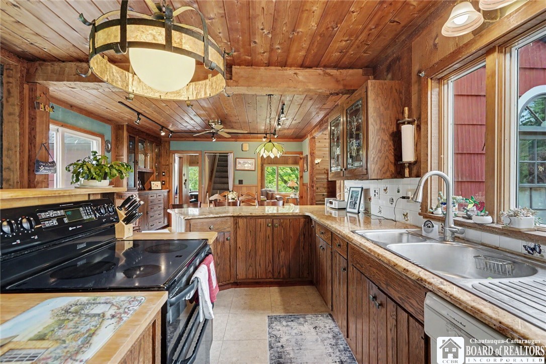 9303 Falls Road Colden, NY 14170 - Photo 14 of 50