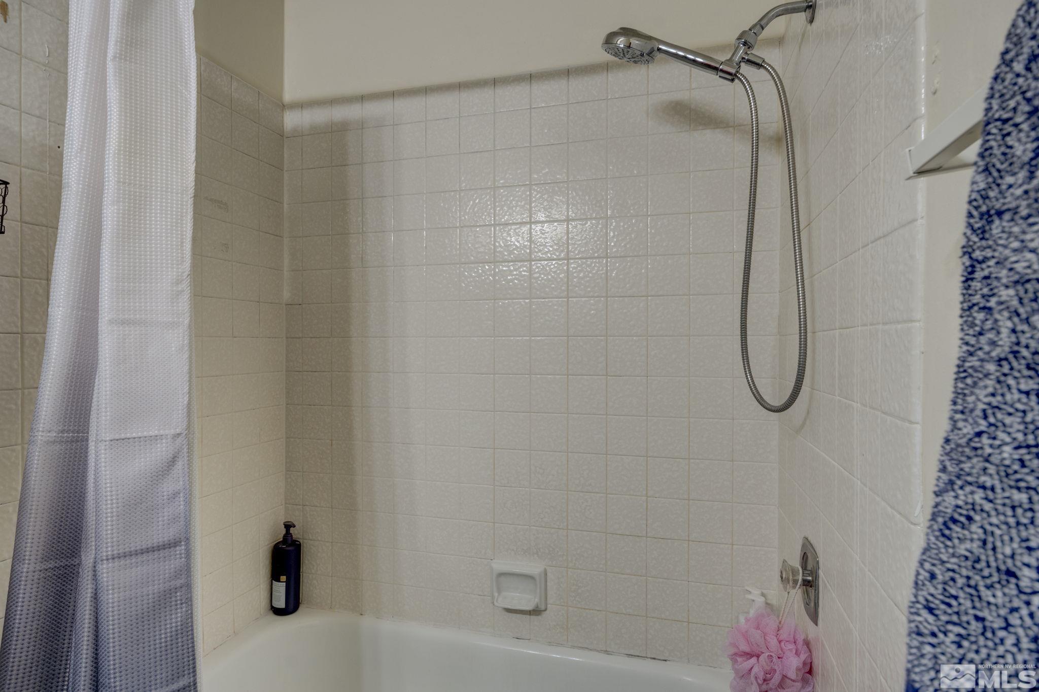 2383 Roundhouse Road Sparks, NV 89431 - Photo 26 of 32 Photo 26