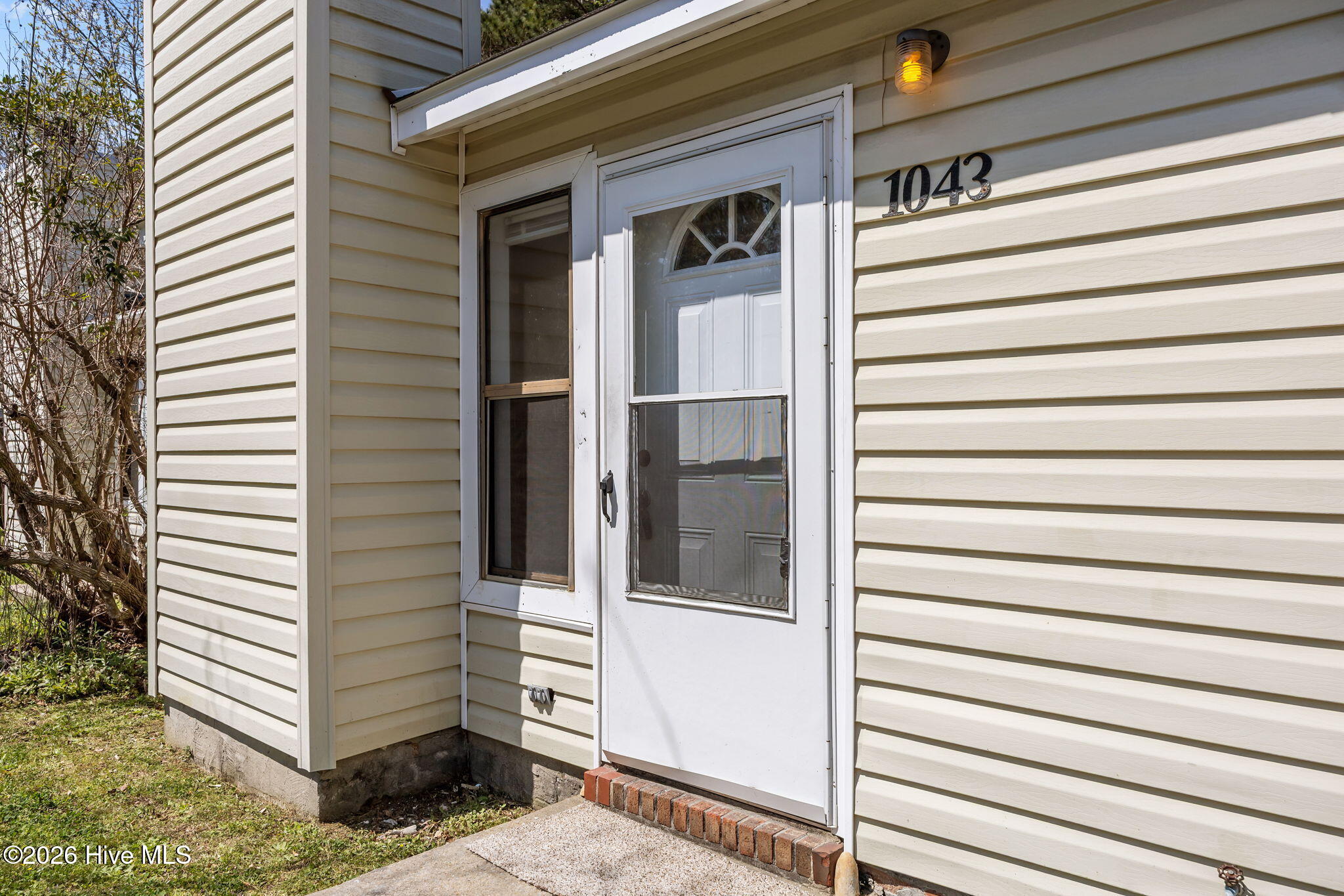 1043 Spring Villa Drive Jacksonville, NC 28540 - Photo 2 of 45 2-web-or-mls-1043 Spring Villa Dr. 90