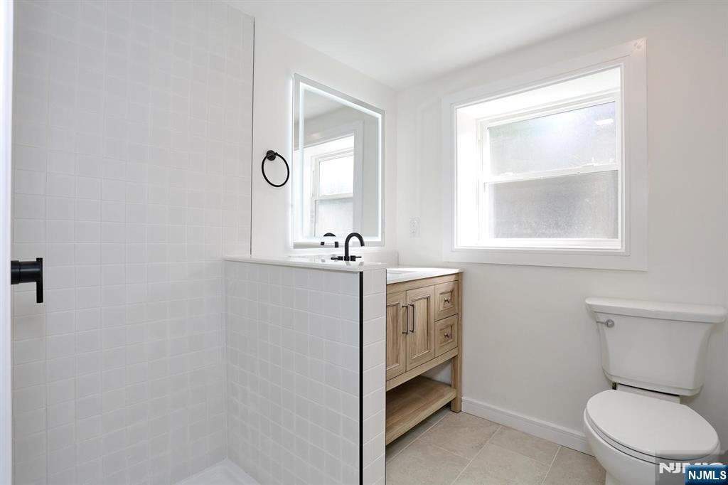 73 Rucereto Avenue Dumont, NJ 07628 - Photo 28 of 44 Gallery Image 28