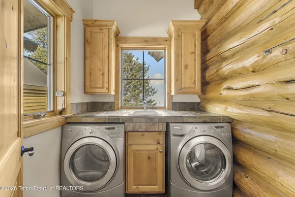 $3,899,000 | 8157 Ripplinger Road, Driggs, ID 83422