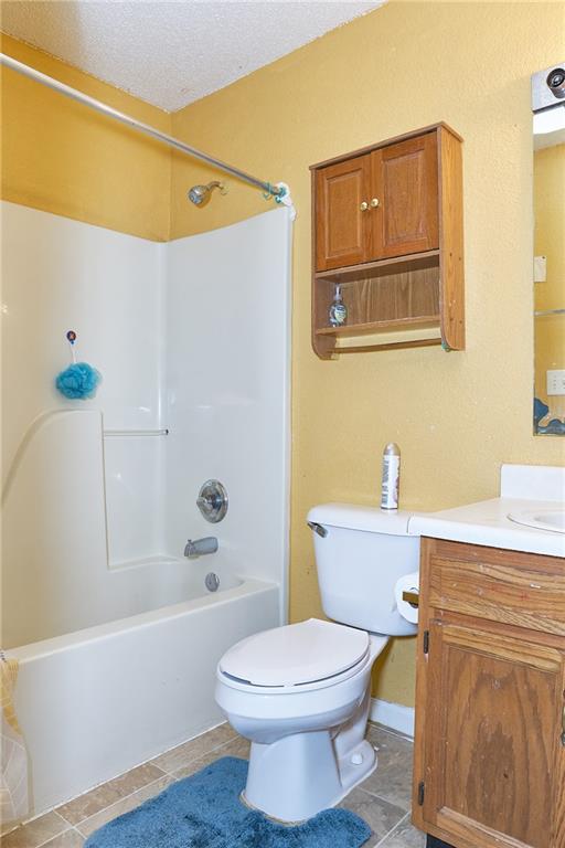 8157 Maple Stream Lane Indianapolis, IN 46217 - Photo 15 of 17