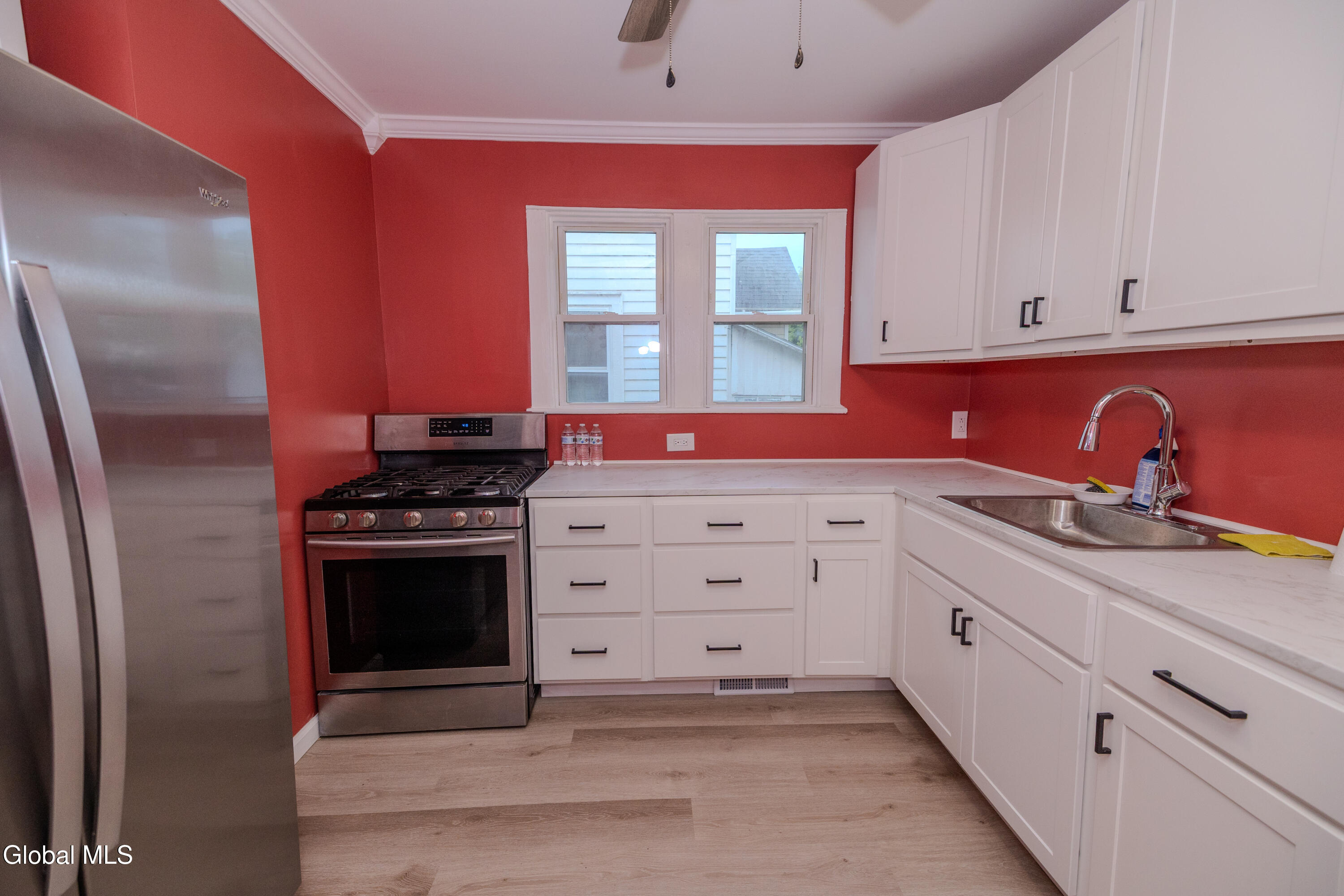 755 Curry Road Rotterdam, NY 12306 - Photo 4 of 40 0S4A6717