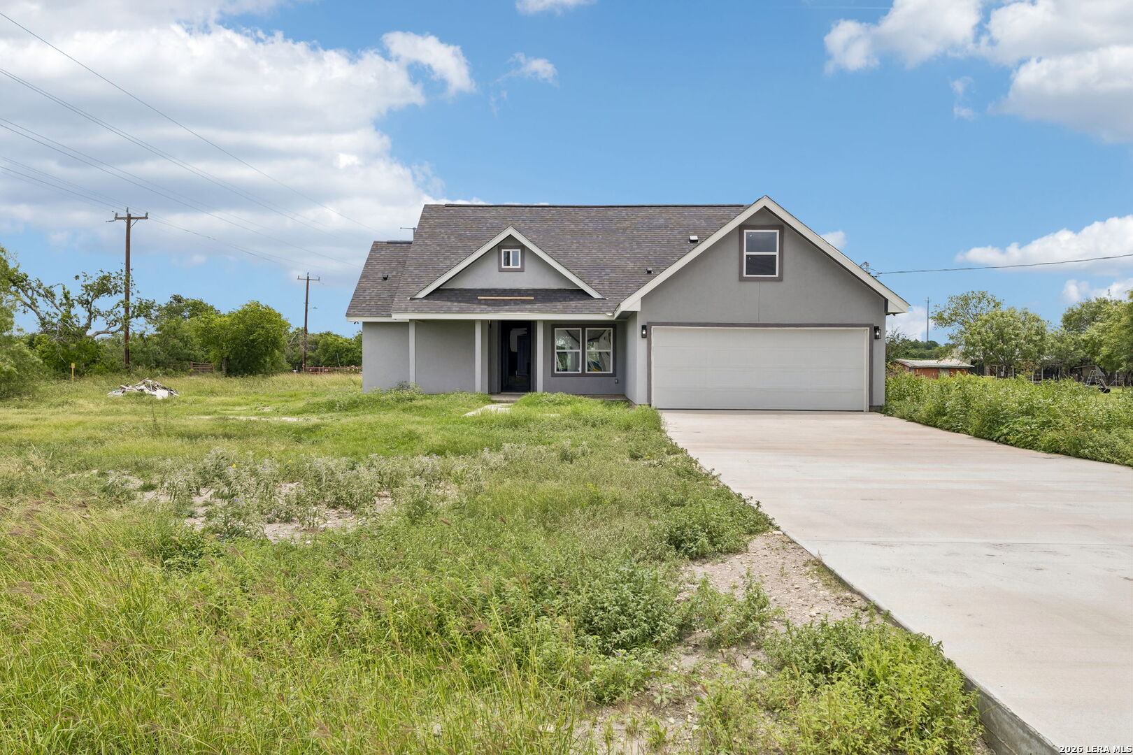 123 Ranchero Natalia, TX 78059 - Photo 5 of 46