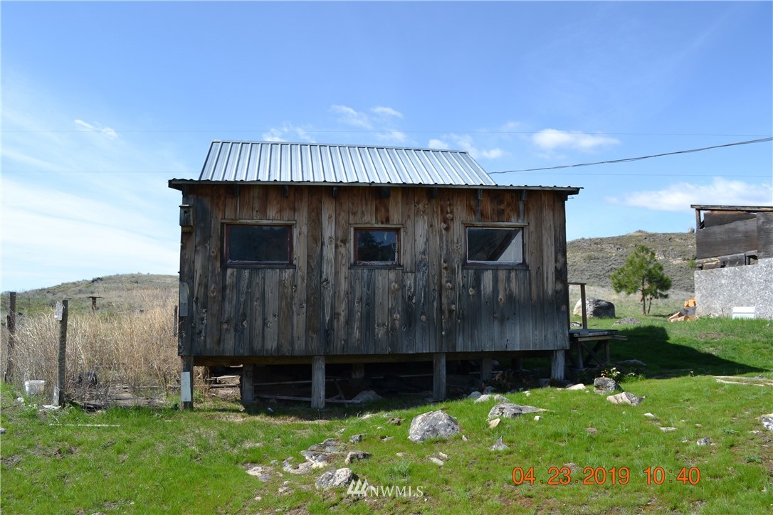 49 Overland Road South Oroville, WA 98844 - Photo 10 of 18 Gallery Image 10