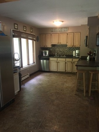 240 Arnold Road Sturbridge, MA 01518 - Photo 6 of 27