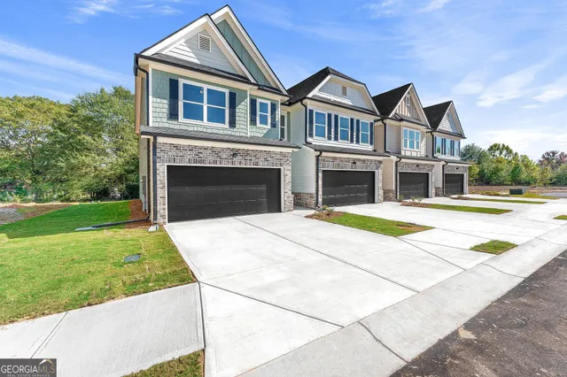 $289,900 | 36 Crest Drive, Hartwell, GA 30643