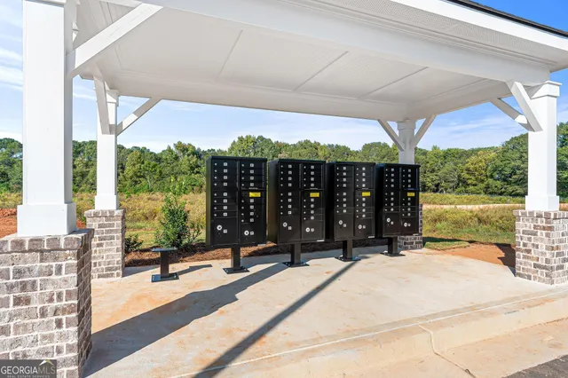 $289,900 | 36 Crest Drive, Hartwell, GA 30643