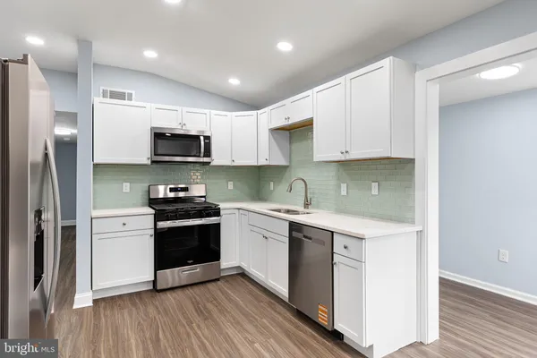 $359,900 | 4 Martell Road, Newark, DE 19713