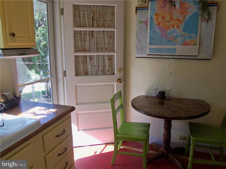 469 Ripka Street Philadelphia, PA 19128 - Photo 7 of 16