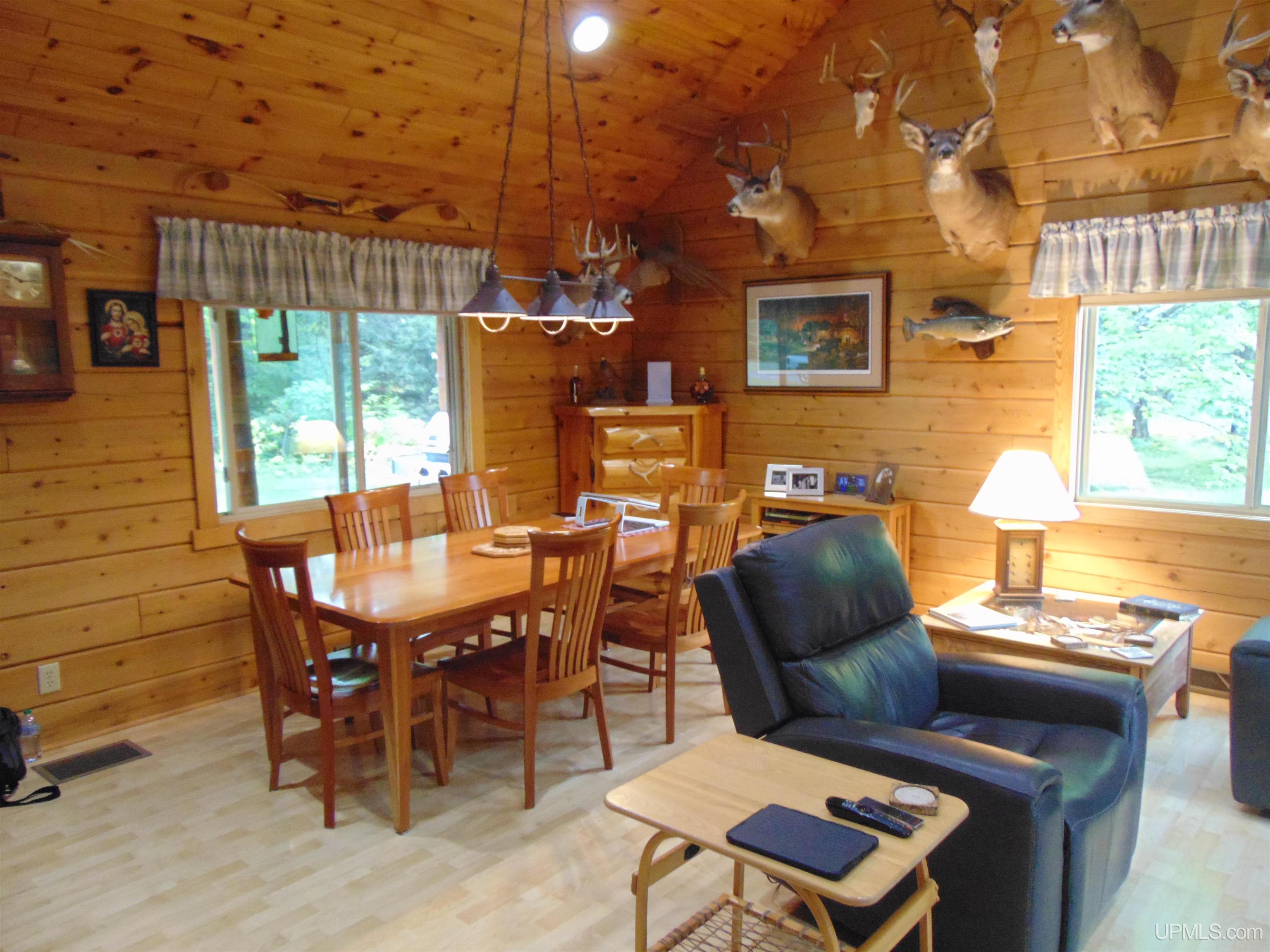 2792 County Line Road Vulcan, MI 49892 - Photo 13 of 99