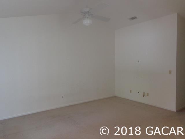 2858 Southwest 39th Avenue Gainesville, FL 32608 - Photo 4 of 7