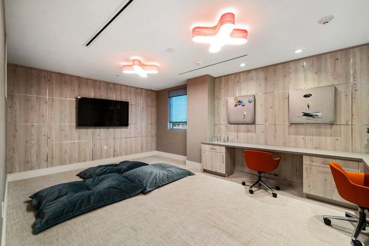 155 East Boca Raton Road, Unit TH2 Boca Raton, FL 33432 - Photo 48 of 63 063-155EastBocaRatonRoad-TH2-BocaRaton-F