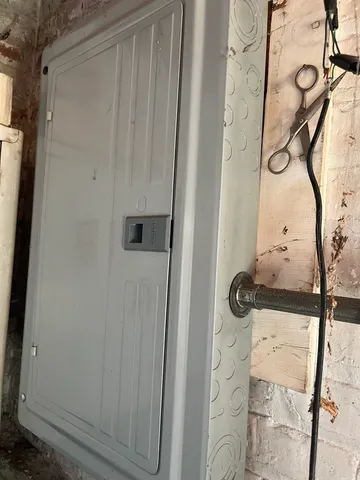 $285,000 | 3907 West Marquette Road, Chicago, IL 60629