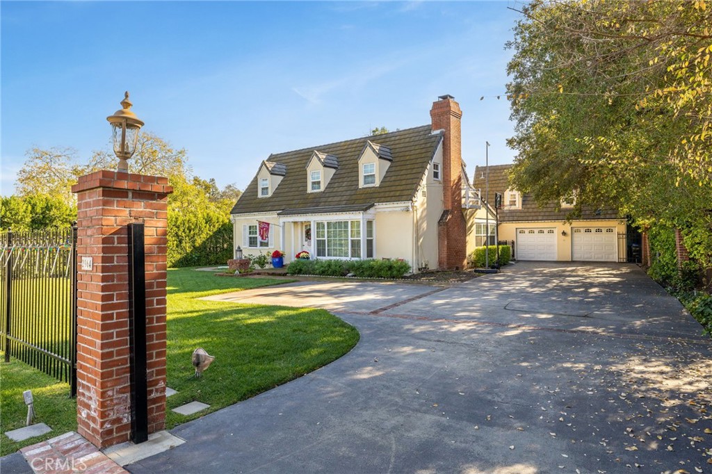 2964 Lombardy Road Pasadena, CA 91107 - Photo 3 of 69 a view of a house with a yard and a street