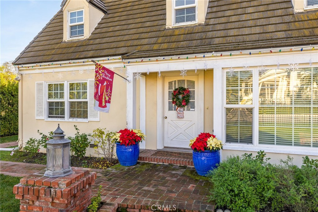 2964 Lombardy Road Pasadena, CA 91107 - Photo 10 of 69 a front view of a house with an outdoor seating