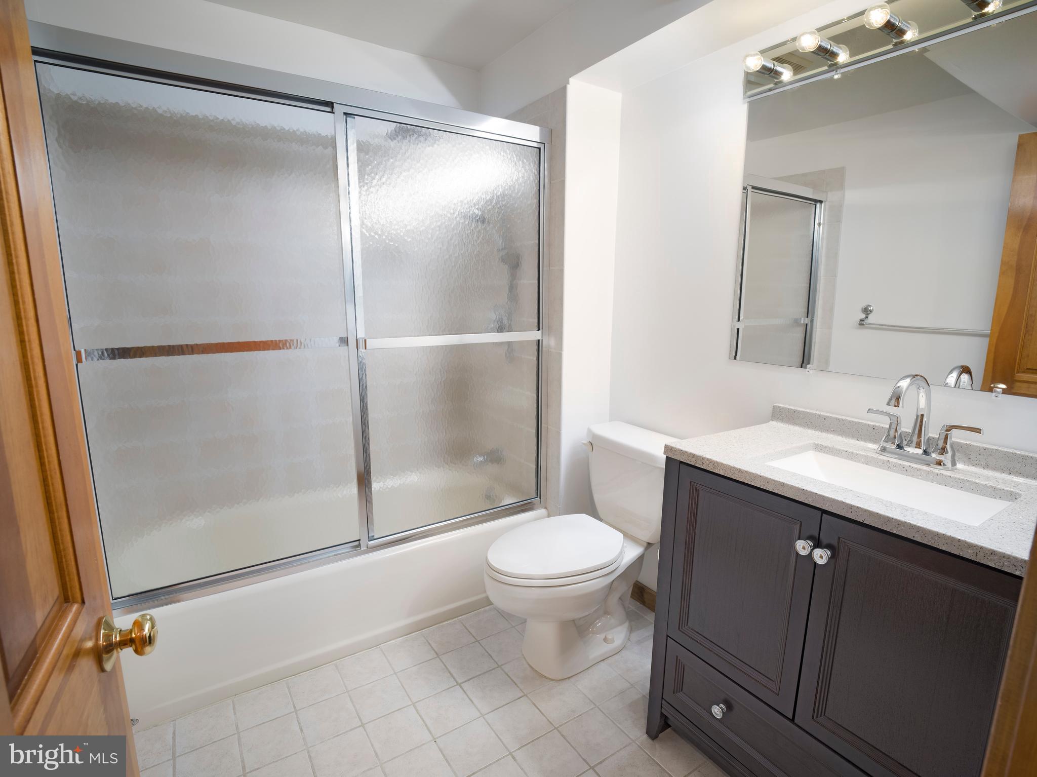 1024 Walsh Lane Narberth, PA 19072 - Photo 31 of 39 Full bath