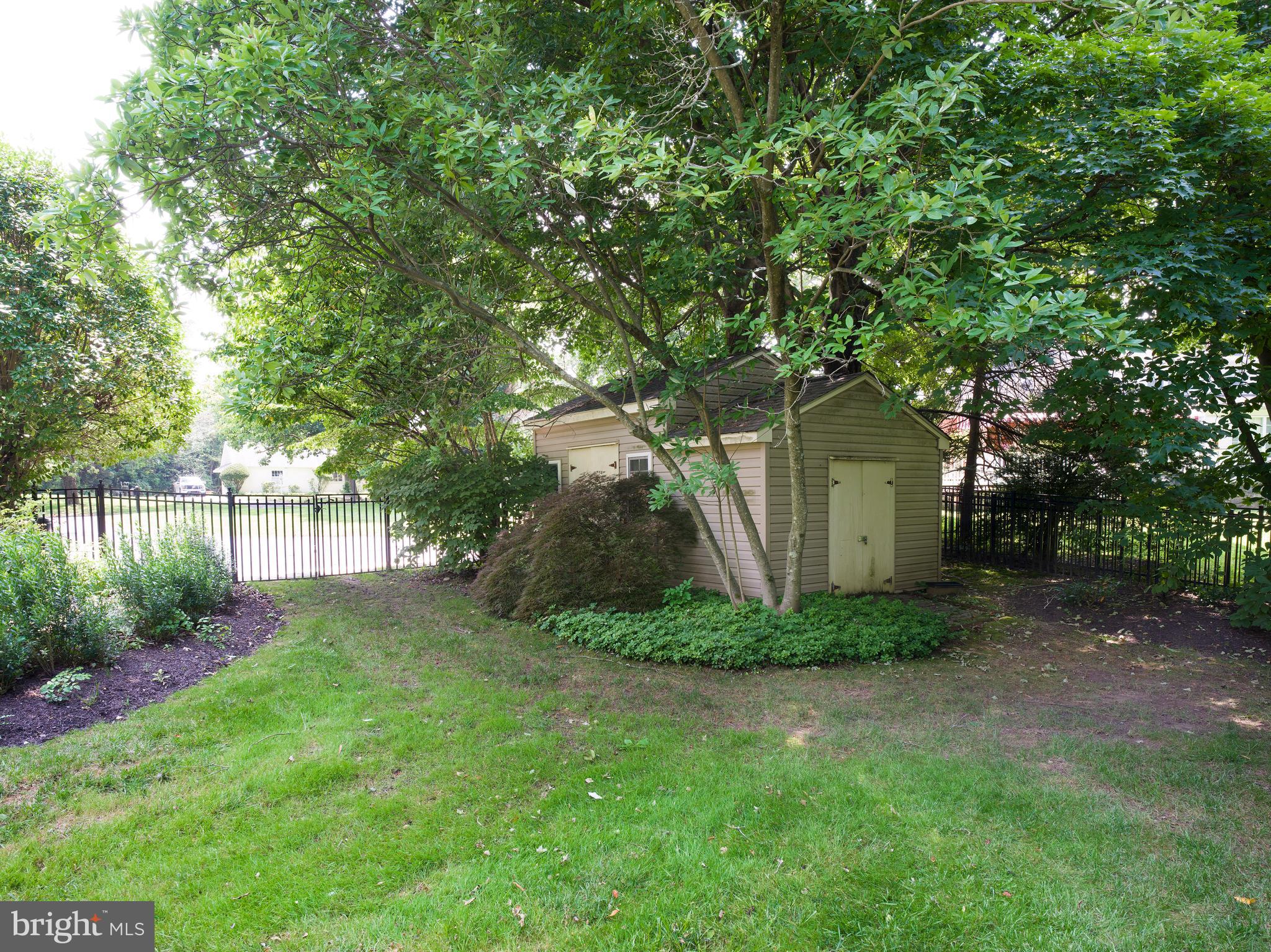 1024 Walsh Lane Narberth, PA 19072 - Photo 39 of 39 Shed