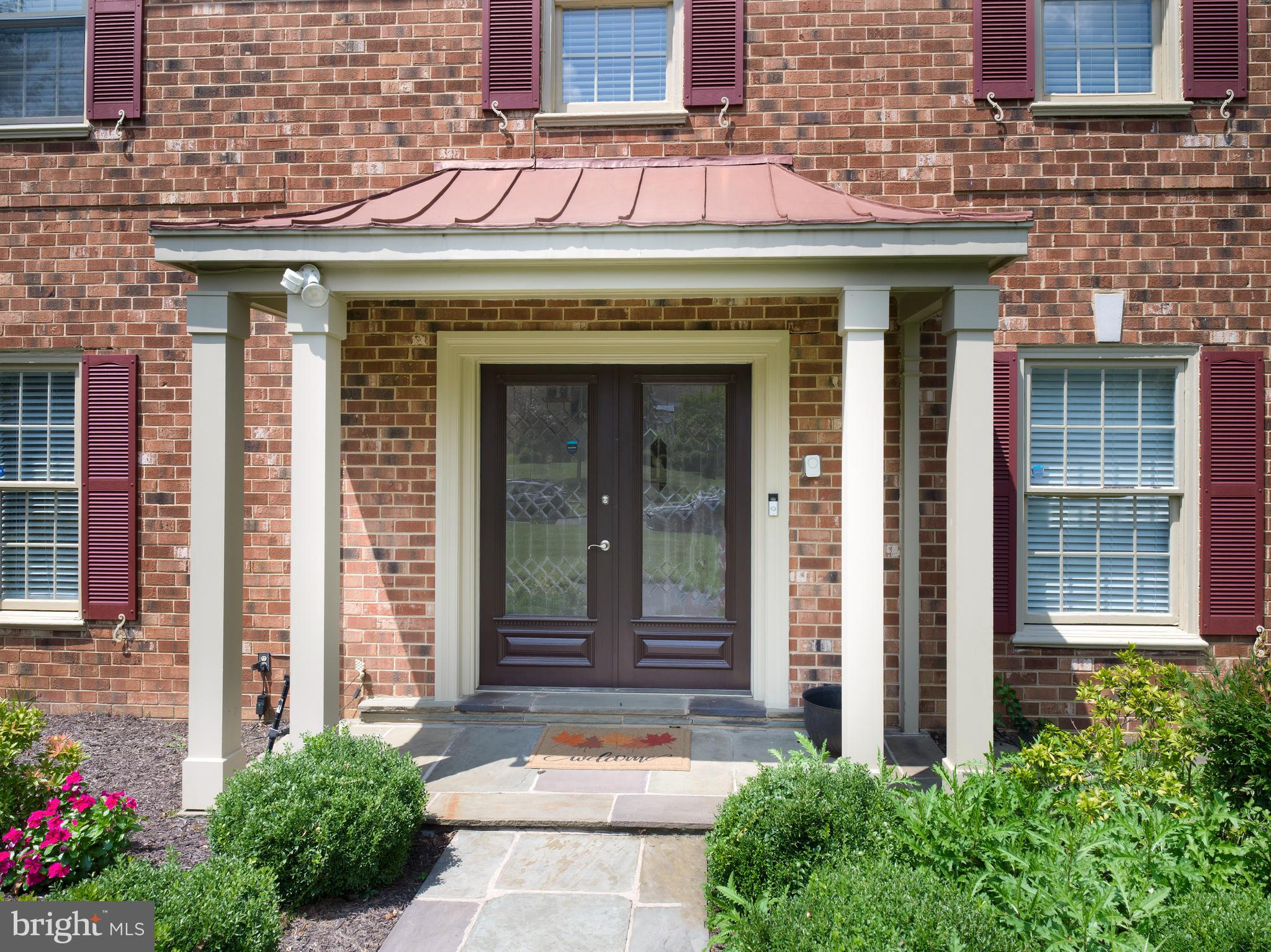 1024 Walsh Lane Narberth, PA 19072 - Photo 4 of 39 Front door