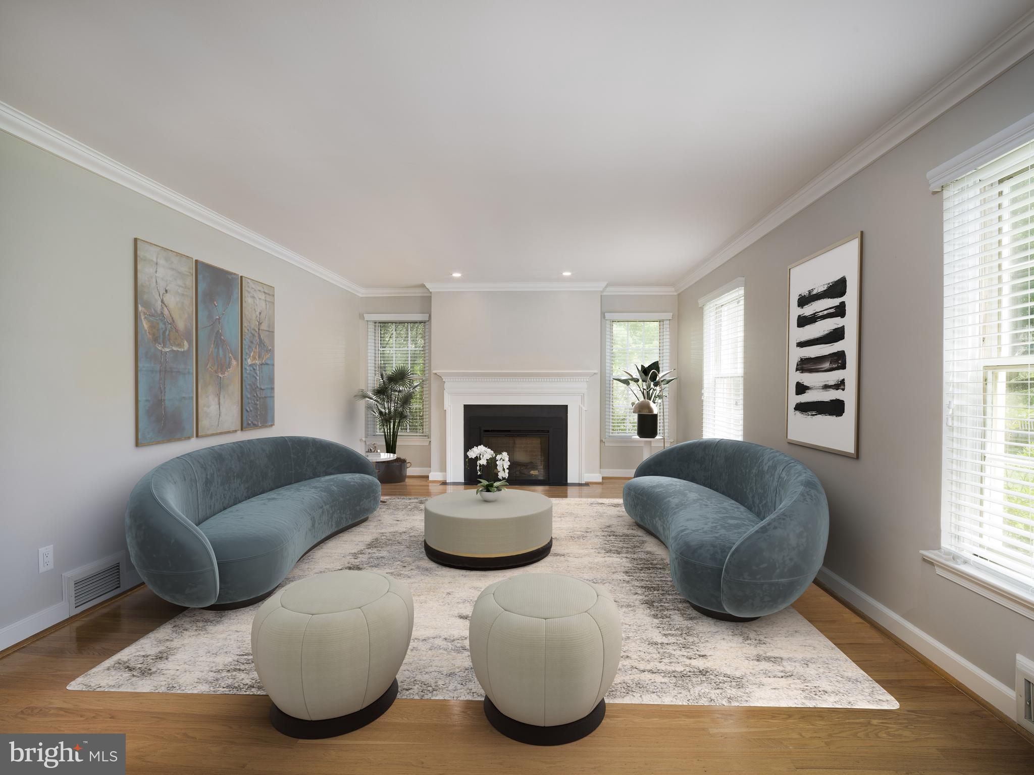 1024 Walsh Lane Narberth, PA 19072 - Photo 10 of 39 Living room