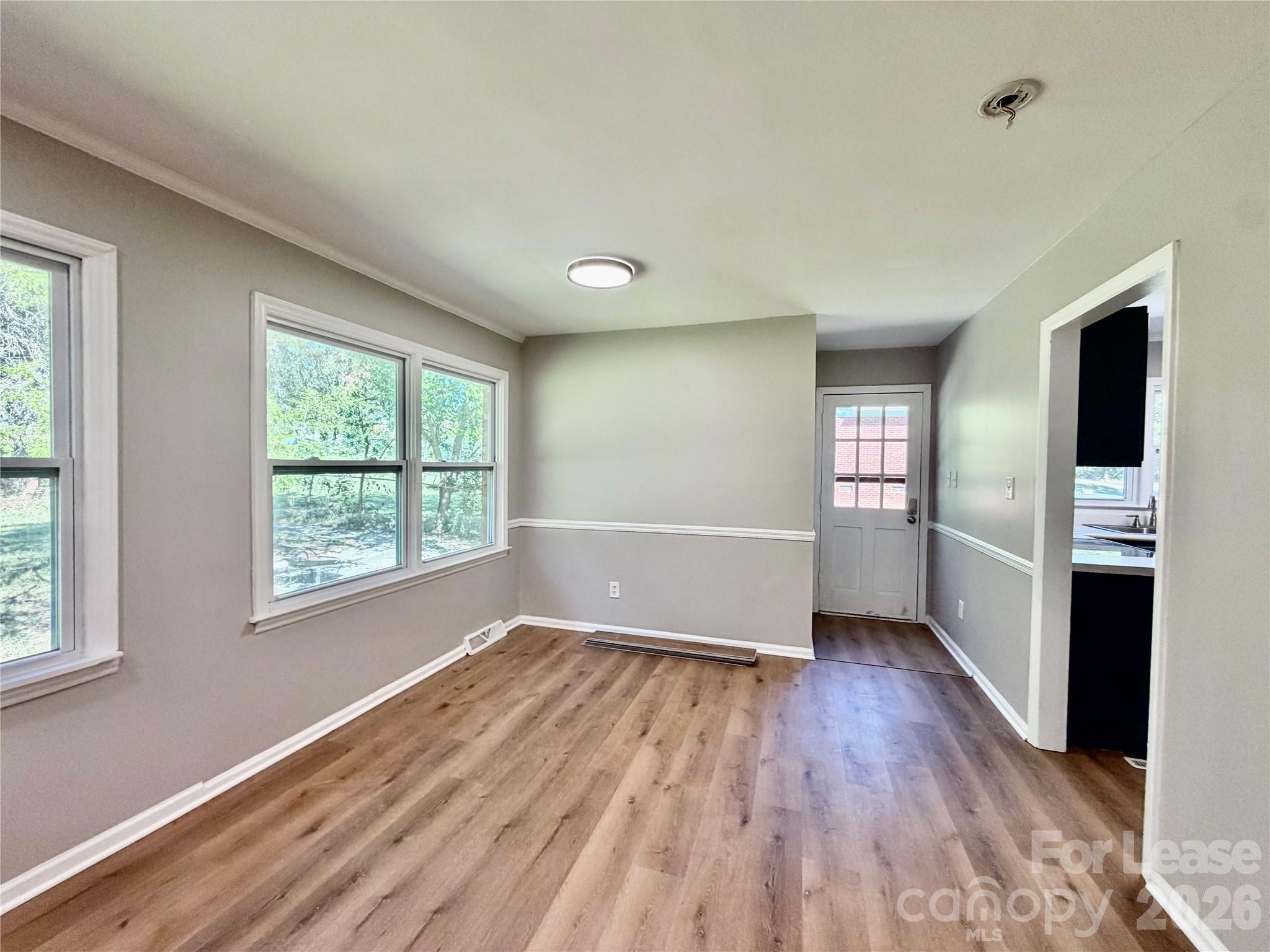 3517 Cross Winds Road Charlotte, NC 28227 - Photo 8 of 32 Gallery Image 8