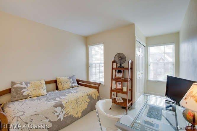 467 Cherry Orchard Road, Unit 96 Canton, MI 48188 - Photo 12 of 18 BEDROOM 3