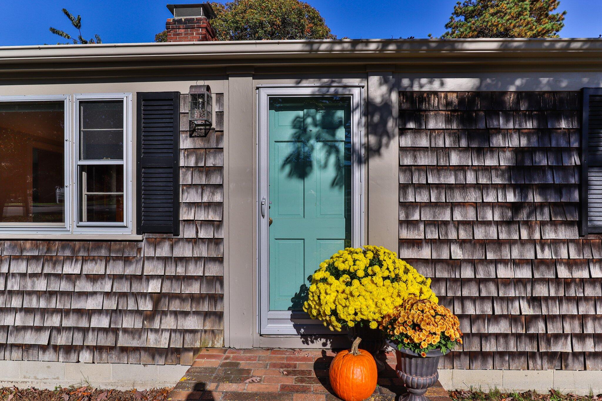 8 Meadow Brook Road Chatham, MA 02650 - Photo 3 of 28 2-web-or-mls-8-meadow-brook-rd