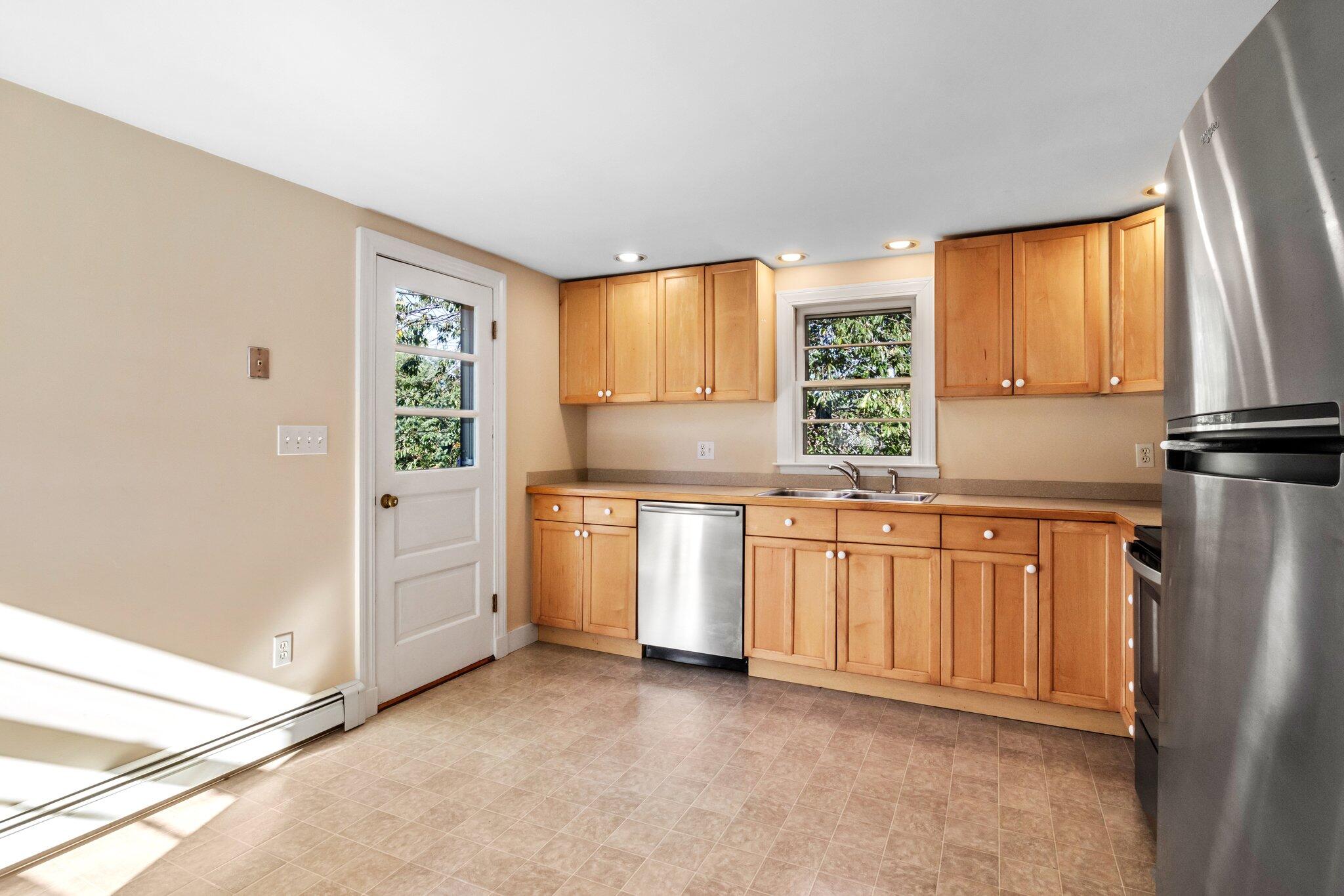 8 Meadow Brook Road Chatham, MA 02650 - Photo 6 of 28 30-web-or-mls-8-meadow-brook-rd
