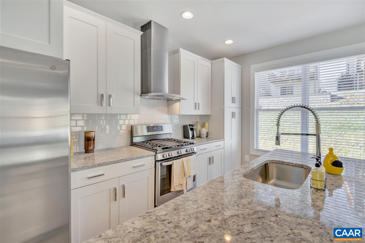 1179 Colbert Street Charlottesville, VA 22901 - Photo 11 of 25 Gallery Image 11