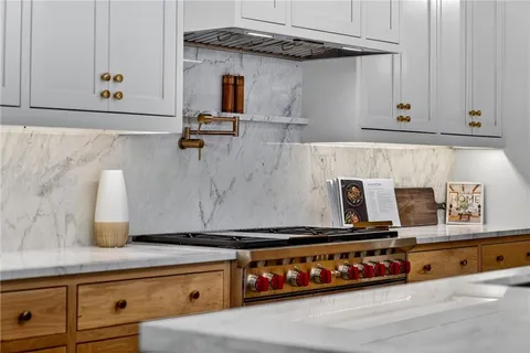 $2,895,000 | 193 Jere Drive, Alpharetta, GA 30009