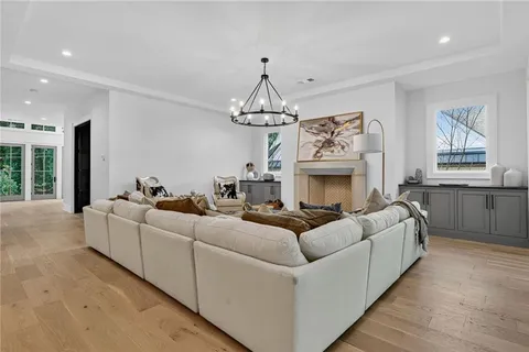 $2,895,000 | 193 Jere Drive, Alpharetta, GA 30009