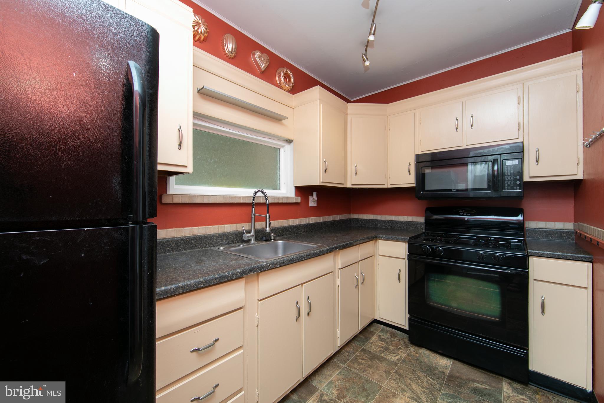 957 Township Line Road Elkins Park, PA 19027 - Photo 11 of 33