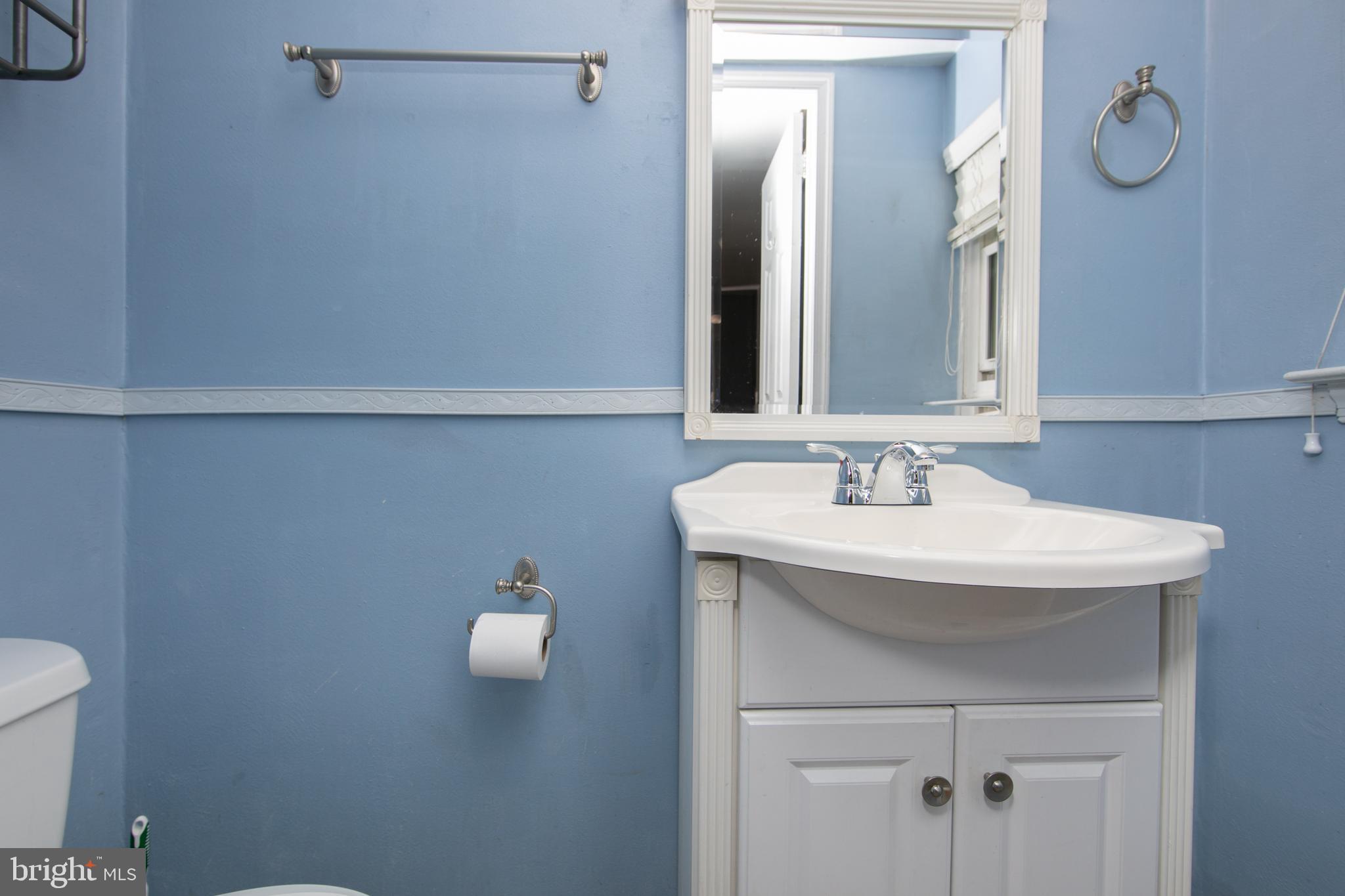 957 Township Line Road Elkins Park, PA 19027 - Photo 17 of 33