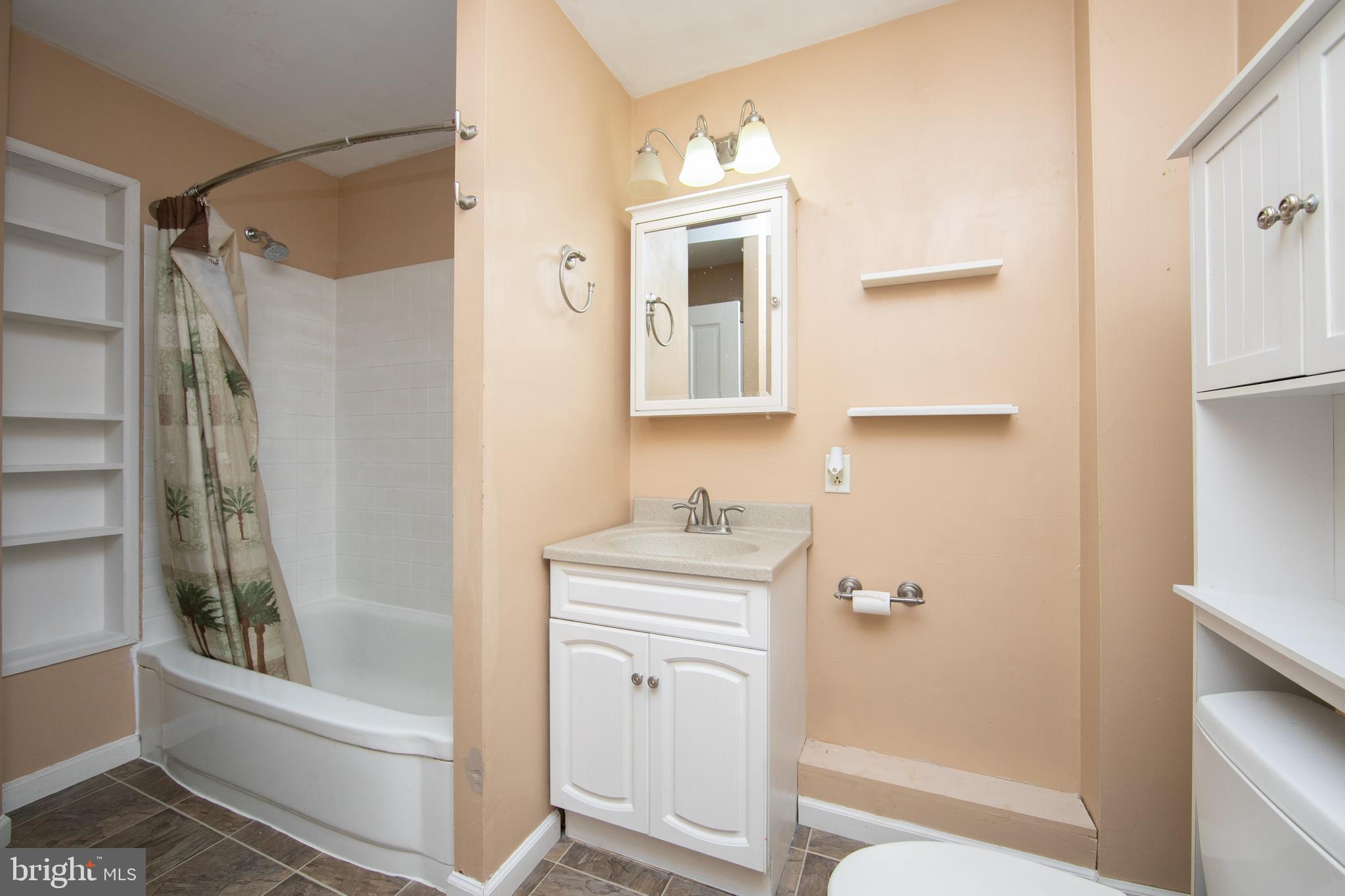 957 Township Line Road Elkins Park, PA 19027 - Photo 28 of 33