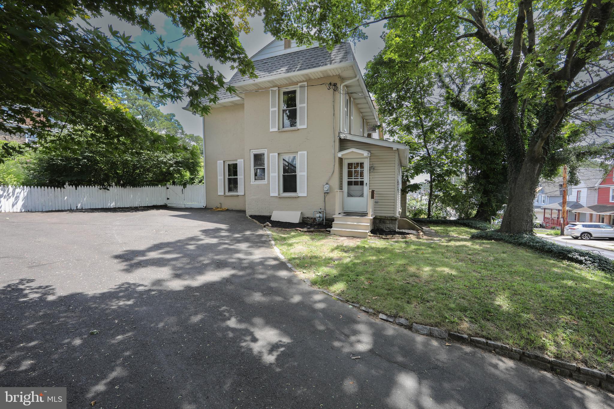 957 Township Line Road Elkins Park, PA 19027 - Photo 4 of 33