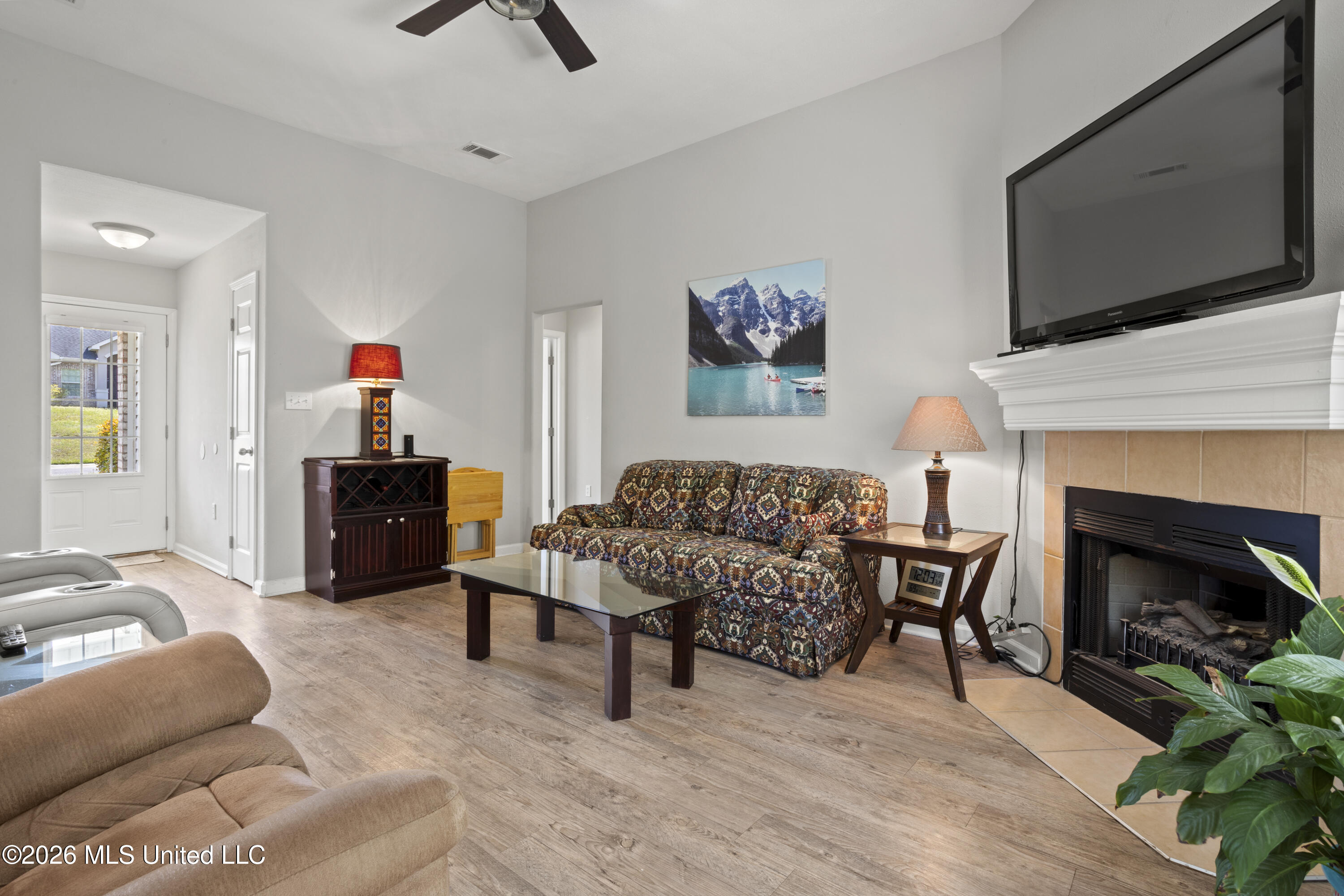 15005 Audubon Lake Boulevard Gulfport, MS 39503 - Photo 4 of 23 0007