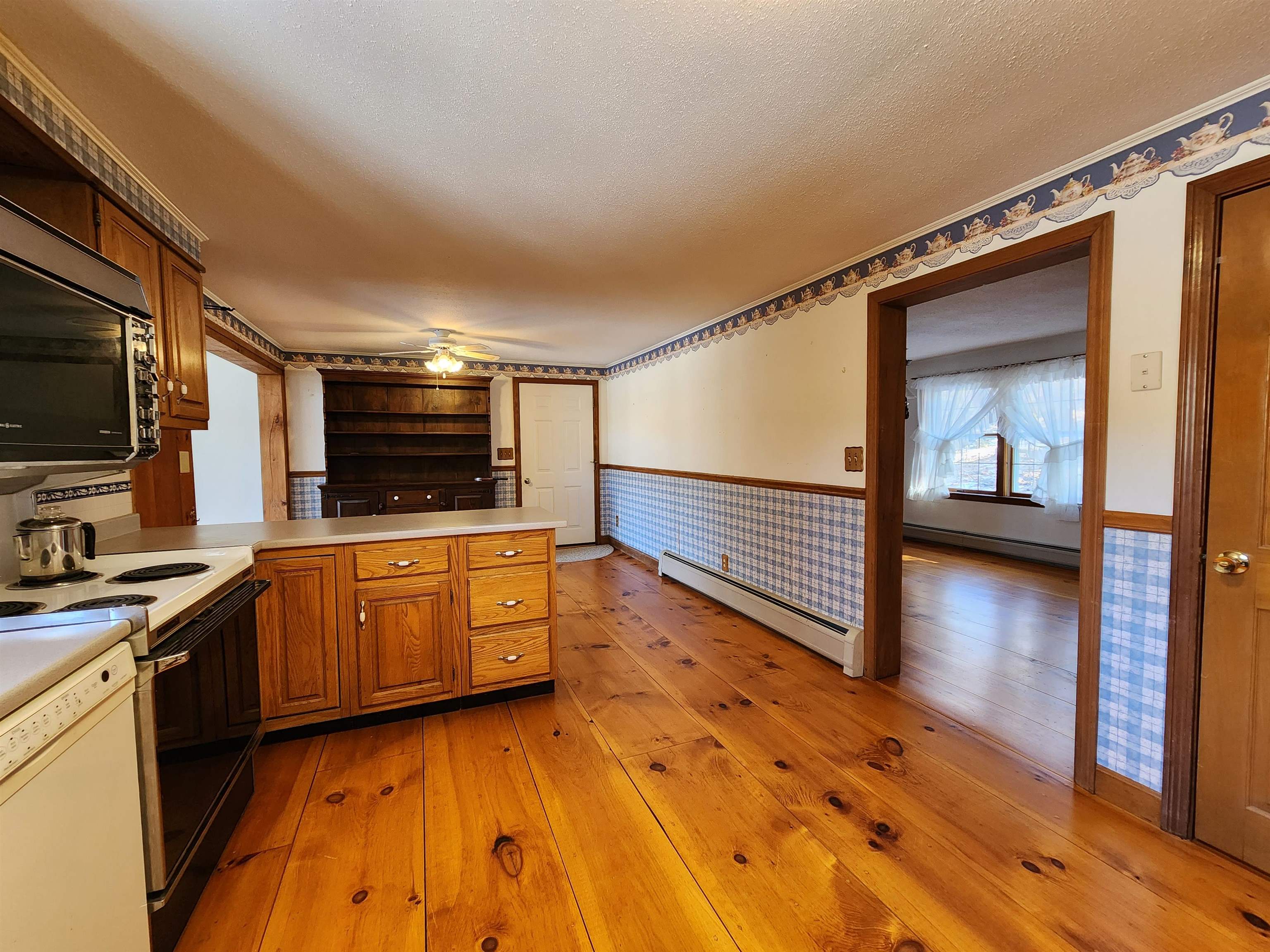 75 S Road Harrisville, NH 03450 - Photo 30 of 32