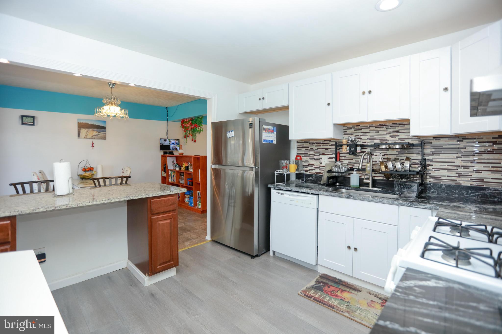 1531 Weyburn Road Rosedale, MD 21237 - Photo 3 of 19