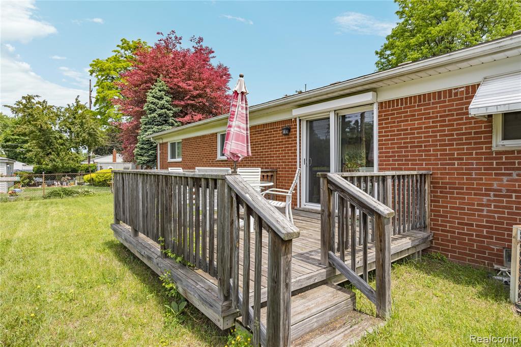 14743 Newburgh Road Livonia, MI 48154 - Photo 41 of 48