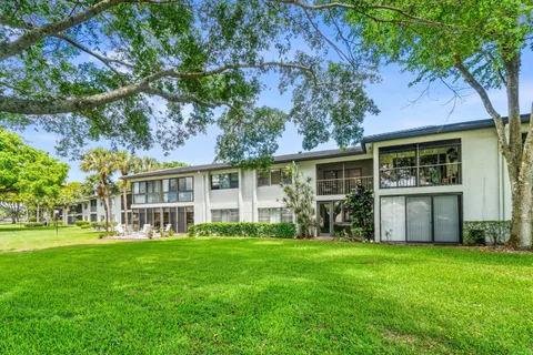 $69,500 | 10 Southport Lane, Unit F, Boynton Beach, FL 33436