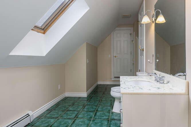 20 Landing Road Saco, ME 04072 - Photo 34 of 47 Second Level Bath