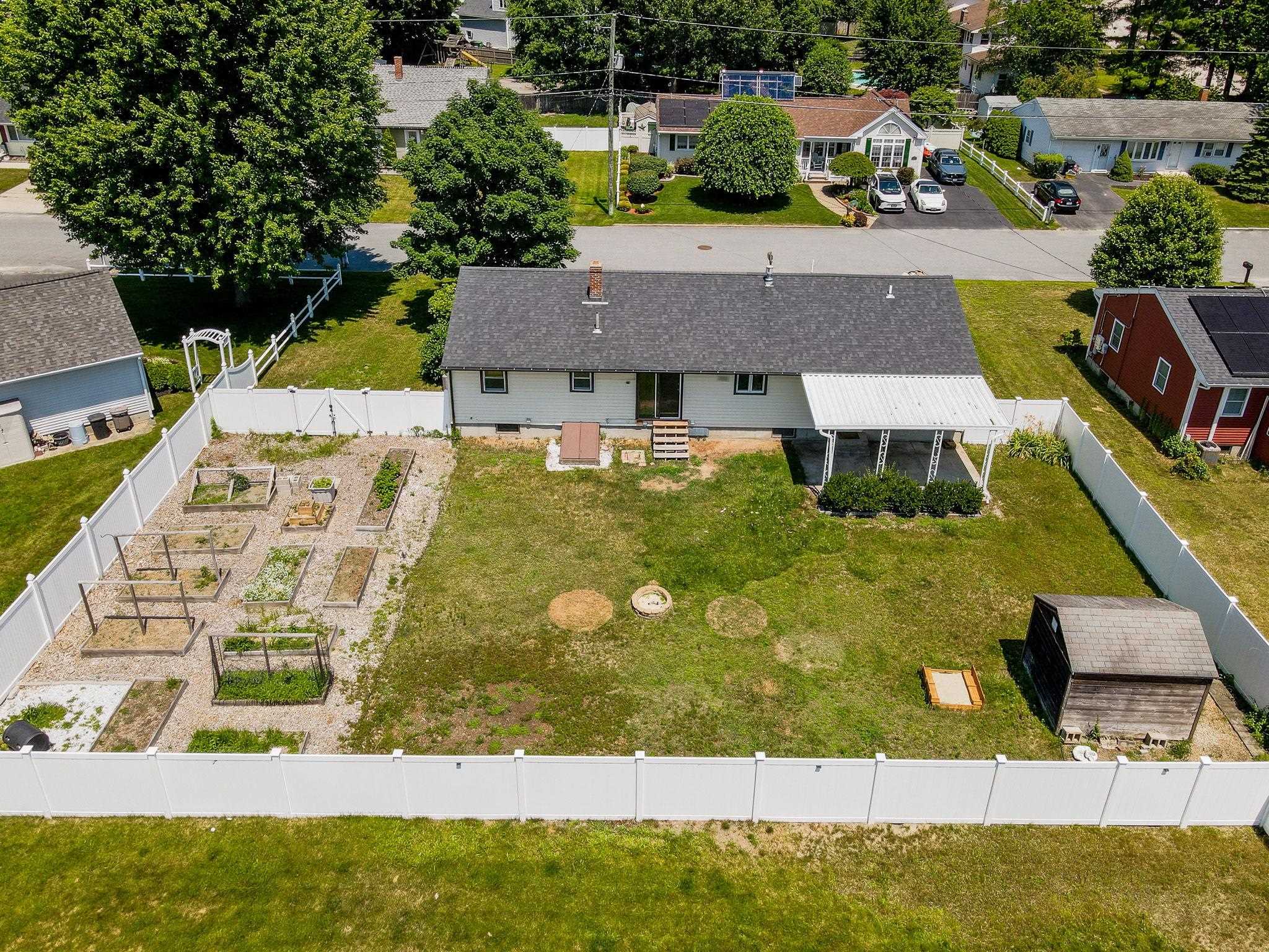 7 Raleigh Drive Nashua, NH 03062 - Photo 33 of 33